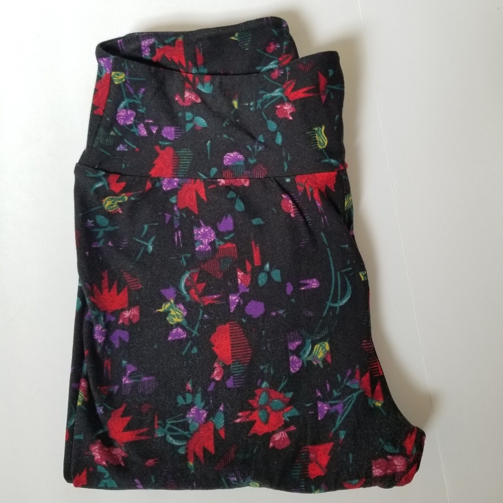 LuLaRoe O/S Unique Floral Print Leggings